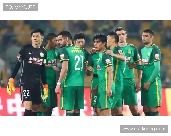 重庆足球队以76分领跑杯赛积分榜展现强劲实力和夺冠希望